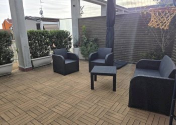 Terrazzo - Four-room apartment via IPPOLITO NIEVO, 24, Sesto San Giovanni - photo 13