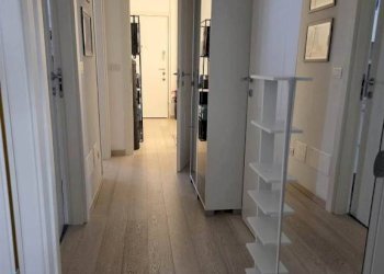 Corridoio - Four-room apartment via IPPOLITO NIEVO, 24, Sesto San Giovanni - photo 26