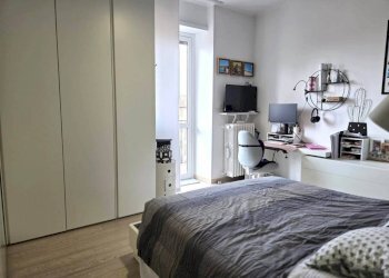 Camera da letto - Four-room apartment via IPPOLITO NIEVO, 24, Sesto San Giovanni - photo 28