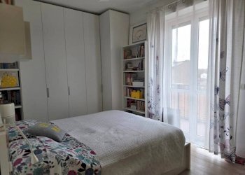 Camera da letto - Four-room apartment via IPPOLITO NIEVO, 24, Sesto San Giovanni - photo 39