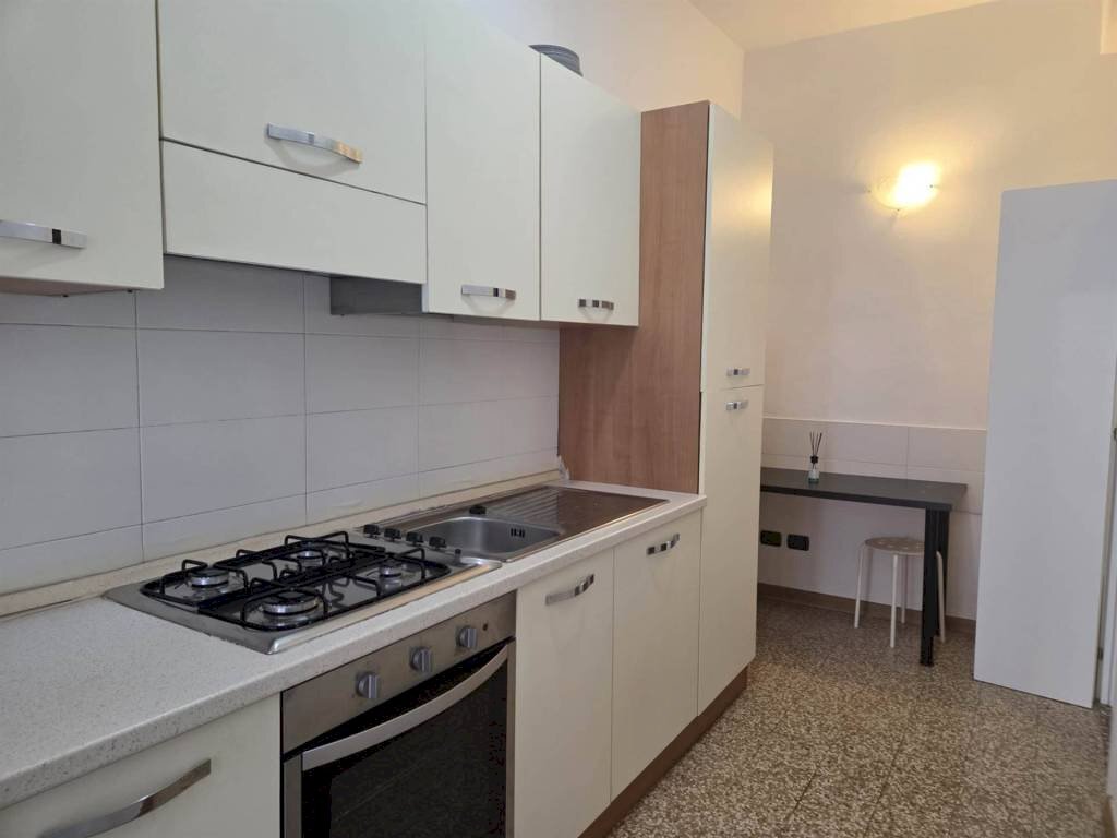 Cucina - Monolocale via Gioberti, 11, Sesto San Giovanni - foto 1