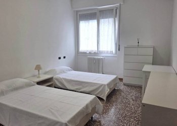 Camera da letto - Monolocale via Gioberti, 11, Sesto San Giovanni - foto 5