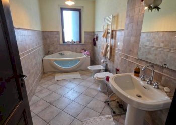 Bagno - Villa via Mario Diana Careddu, Asti - foto 12