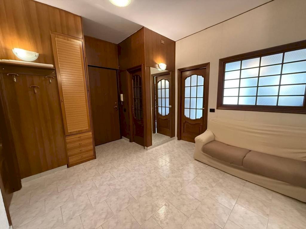 Ingresso - Bilocale via Nicomede Bianchi, 34, Torino (zona Parella) - foto 2