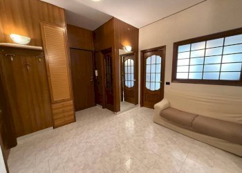 Ingresso - Bilocale via Nicomede Bianchi, 34, Torino (zona Parella) - foto 2