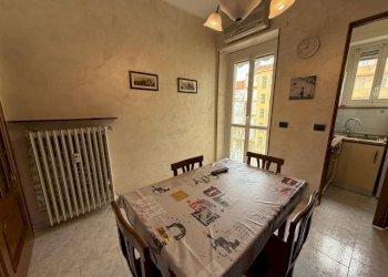 Sala da pranzo - Bilocale via Nicomede Bianchi, 34, Torino (zona Parella) - foto 9