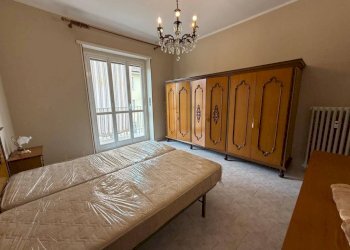 Camera da letto - Bilocale via Nicomede Bianchi, 34, Torino (zona Parella) - foto 16