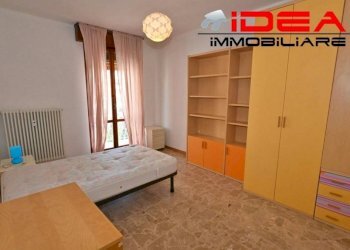 Camera da letto - Appartamento viale dell'Autodromo, Modena - foto 33