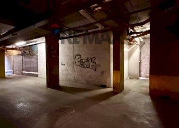 Parcheggio - Box viale bruno pelizzi
 
21, Roma - photo 3