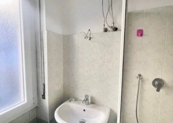 Bagno - Bilocale piazza Emilio Salgari, Milano - foto 12