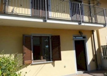 Facciata - Villa a Schiera corso Bra, Alba - foto 1