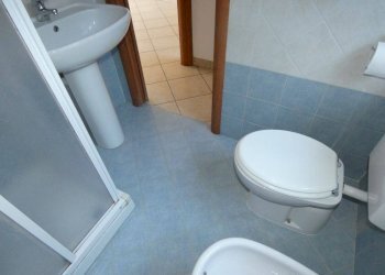 Bagno - Villa a Schiera corso Bra, Alba - foto 11