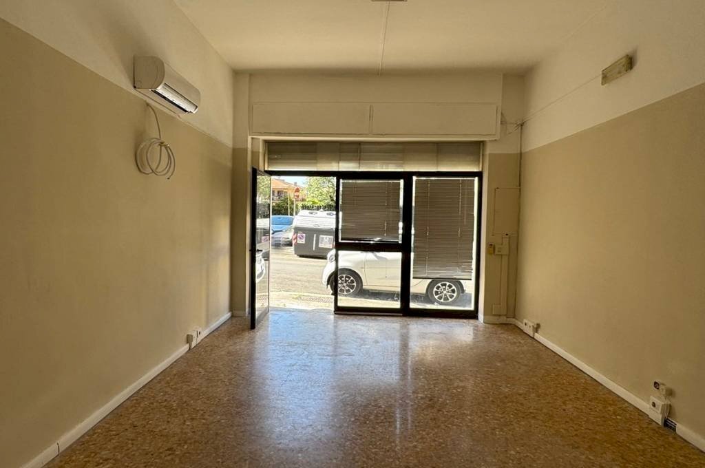 Interno non residenziale - Negozio Clivo Rutario, Roma - foto 3