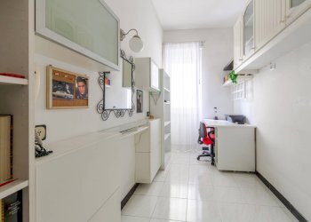 Foto 15 - Three-room apartment Via San Faustino
 
10, Milano - photo 15