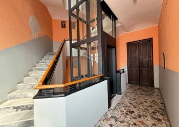 Interno palazzo - Bilocale via Frejus, 41, Torino (zona Cenisia) - foto 13