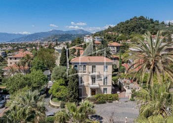 Vista - Villa via Massimo d'Azeglio, 1, Bordighera - photo 1