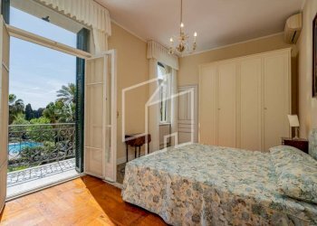 Camera da letto - Villa via Massimo d'Azeglio, 1, Bordighera - photo 24