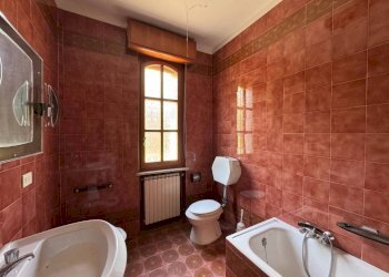 Bagno - Villa via Provinciale, Cerretto Langhe - foto 19
