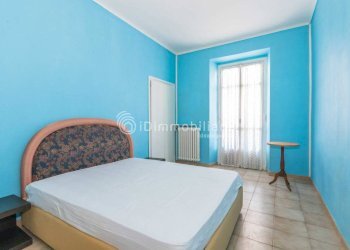 Camera da letto - Two-room apartment corso Palermo, 102, Torino (neighborhood Barriera Milano) - photo 9