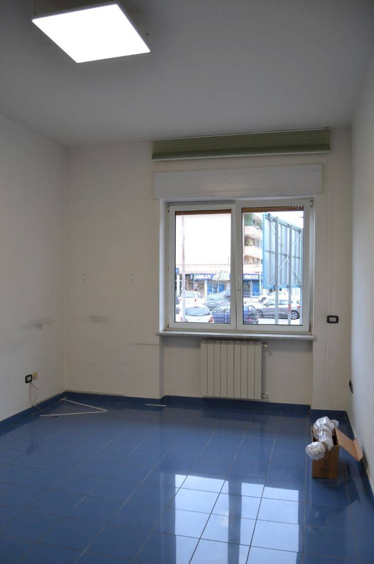 Foto 2 - Three-room apartment Viale Dei Bersaglieri
 
9, Caserta - photo 2