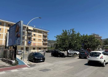 Foto 11 - Three-room apartment Viale Dei Bersaglieri
 
9, Caserta - photo 11