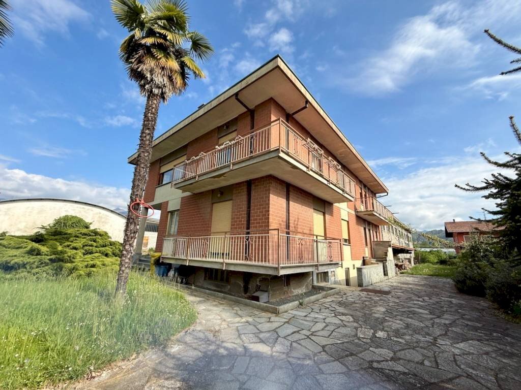 Facciata - Casa indipendente via Chiebbia, 12, Ronco Biellese - foto 1
