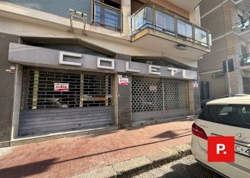 Foto 2 - Locale Commerciale VIA DEL REDENTORE, Caserta - foto 2