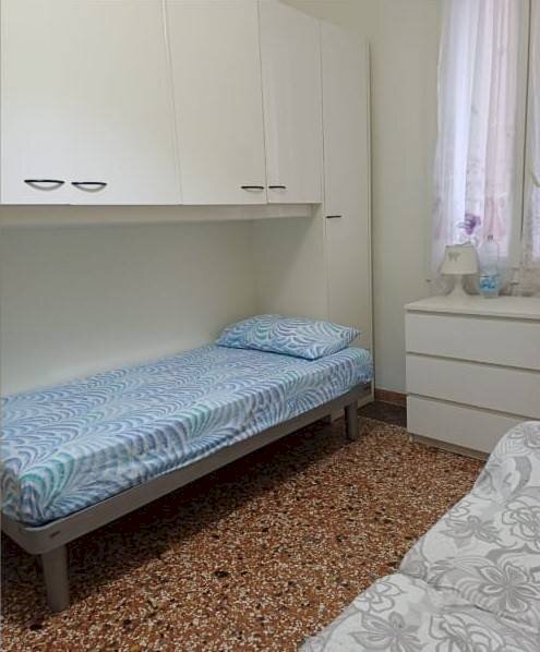 Camera da letto - Non-buildable land via Leandro Alberti, Bologna (neighborhood Murri) - photo 1