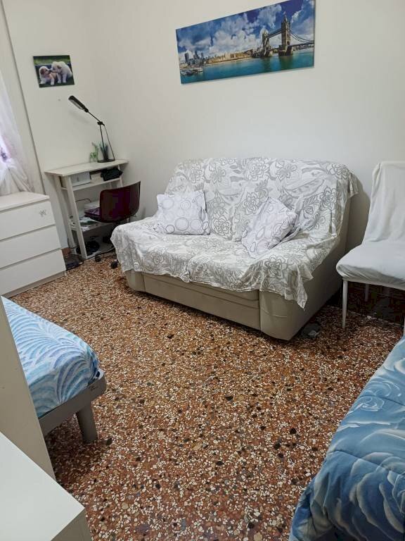 Camera da letto - Non-buildable land via Leandro Alberti, Bologna (neighborhood Murri) - photo 2