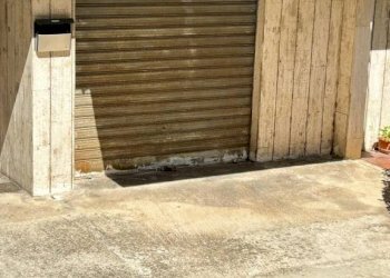 Posto macchina - Box via Cardinale Marcello Mimmi, 15, Bari (neighborhood Poggiofranco) - photo 2