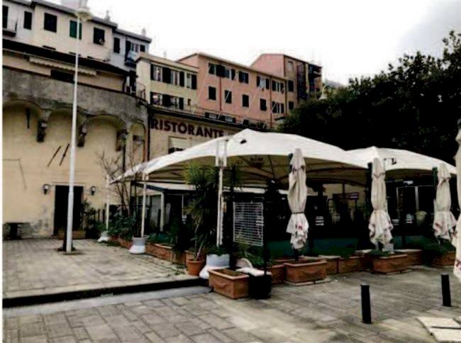 Zona - Trilocale all'asta via alla Calata Marinetta, 14, Genova (zona Centro Storico) - foto 1