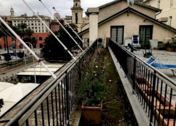 Terrazzo - Trilocale all'asta via alla Calata Marinetta, 14, Genova (zona Centro Storico) - foto 10