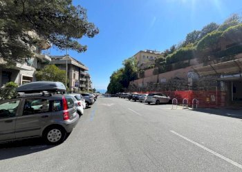 Zona - Box via Giovanni Bovio, Genova (zona Albaro) - foto 15