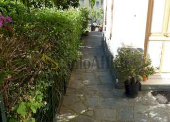 Terrazzo a - Four-room apartment Strada Alla Colla 3, Sanremo - photo 18