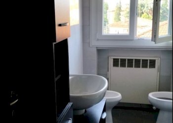 10.BAGNO - Trilocale Bologna (zona Cirenaica) - foto 8