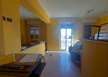 4.jpg - Appartamento all'asta Via Walter Fillak 42, Genova (zona Sampierdarena) - foto 4