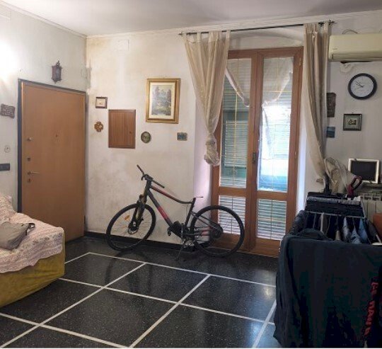 3.jpg - Appartamento all'asta Via del Campasso 17, Genova (zona Sampierdarena) - foto 2