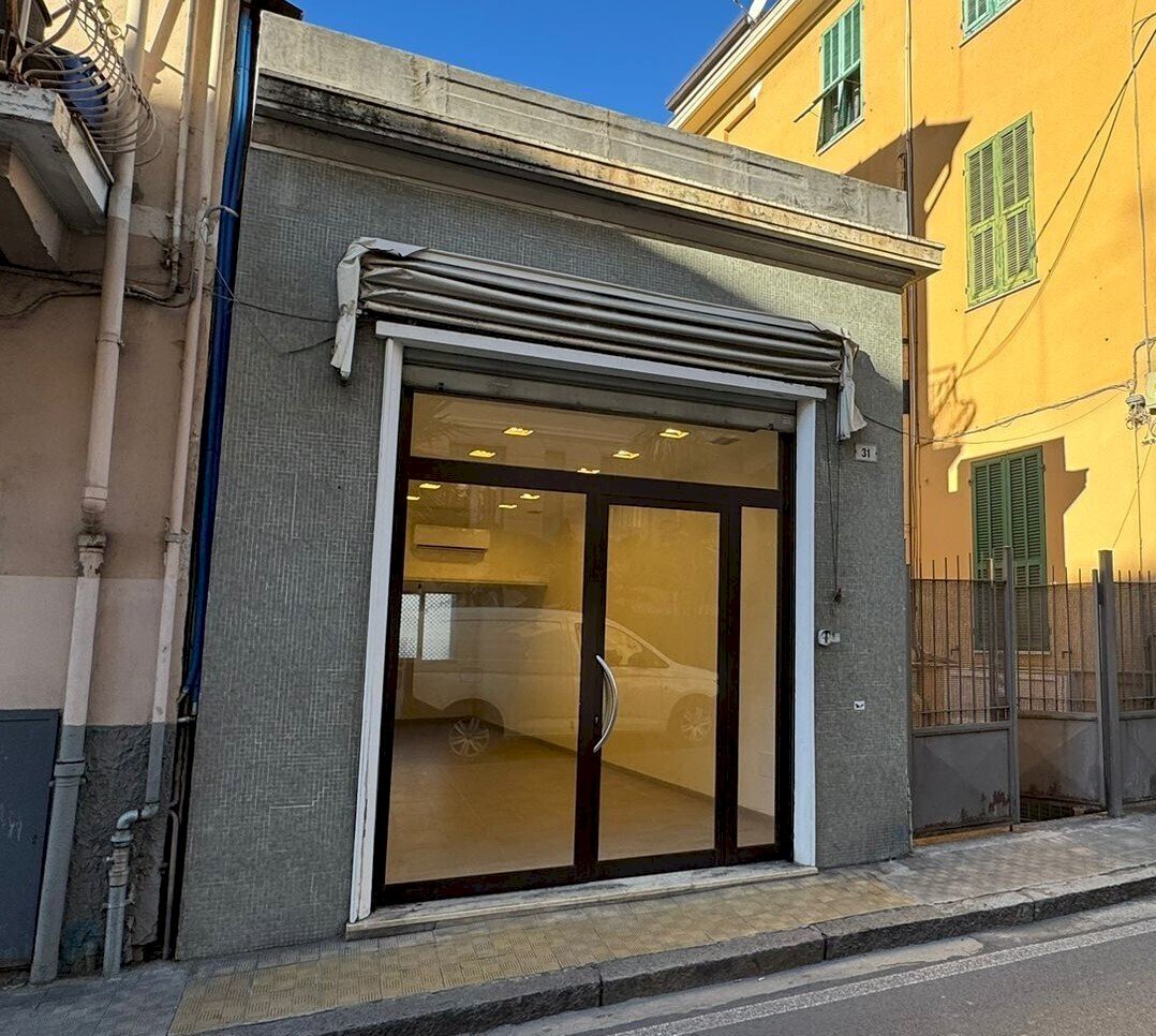 Locale Commerciale Via Lamarmora.jpg - Commercial Premises Via Lamarmora 31, Sanremo - photo 1