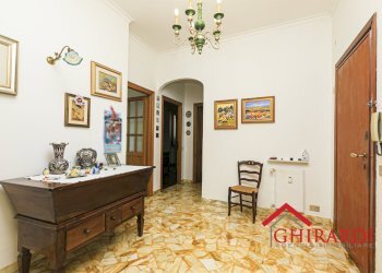 1.3 INGRESSO.jpg - Appartamento Via Gavino Antonio 25, Genova (zona Pegli) - foto 4