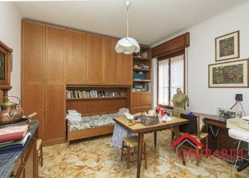 5.1 CAMERA 2.jpg - Appartamento Via Gavino Antonio 25, Genova (zona Pegli) - foto 20