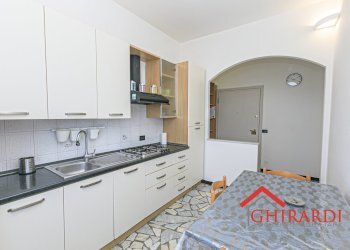 2.2 CUCINA.jpg - Trilocale VIA SIFFREDI 63, Genova (zona Sestri Ponente) - foto 6