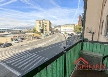 6.1 BALCONE.jpg - Trilocale VIA SIFFREDI 63, Genova (zona Sestri Ponente) - foto 17
