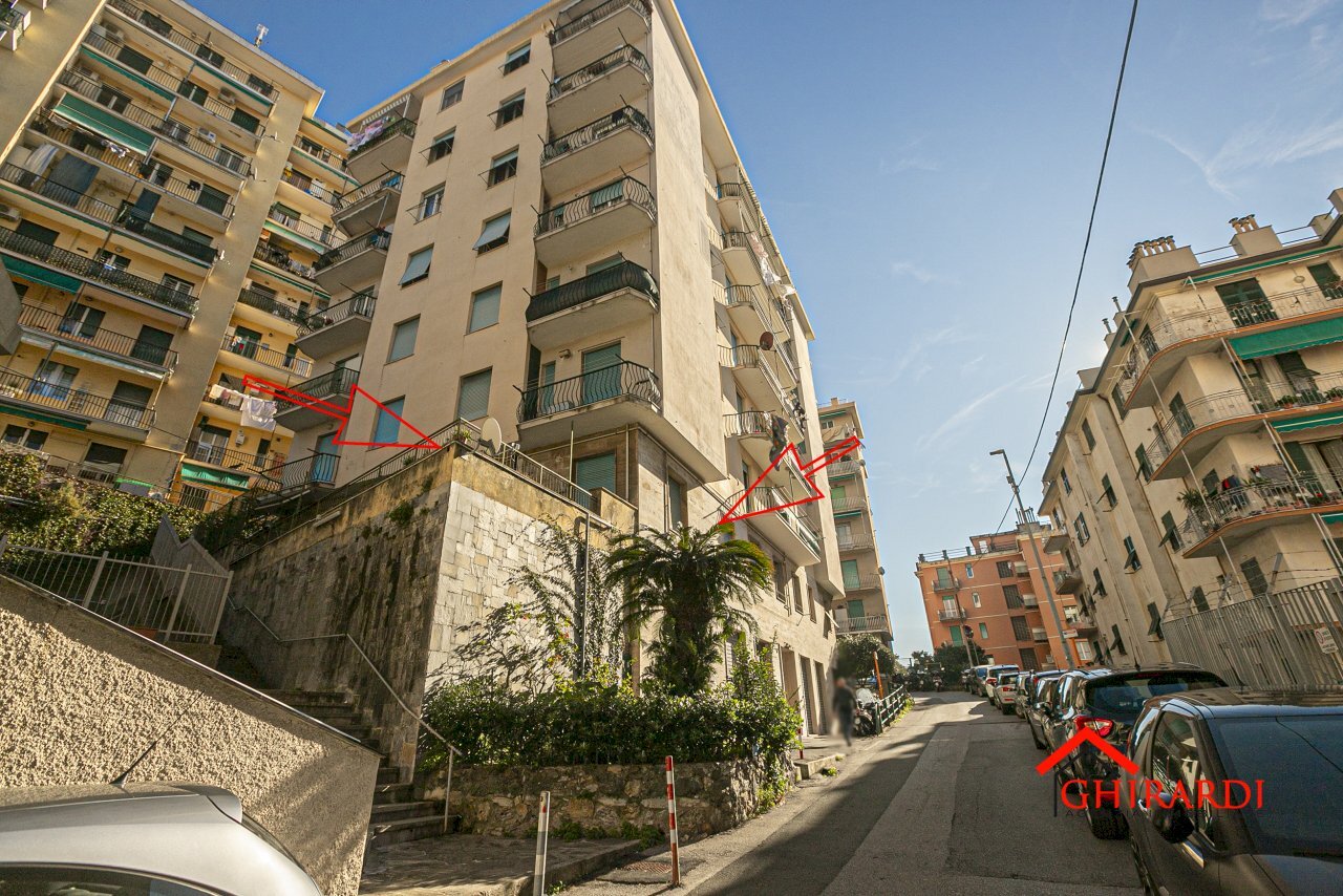 10.2 edificio.jpg - Appartamento Via Lodovico Calda 38, Genova (zona Sestri Ponente) - foto 1