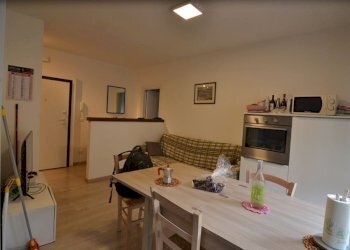 zona giorno.JPG - Appartamento Via Don Narciso Sordo 8, Trento - foto 2