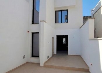 esterno senza macerie 3 retroprospetto - Villa Via IV Novembre 13, San Cesario di Lecce - foto 6