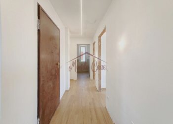 01 - Portion of a house Via dei Molini 148, Sarzana - photo 2