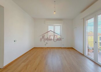 05 - Portion of a house Via dei Molini 148, Sarzana - photo 6