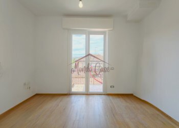 15 - Portion of a house Via dei Molini 148, Sarzana - photo 18