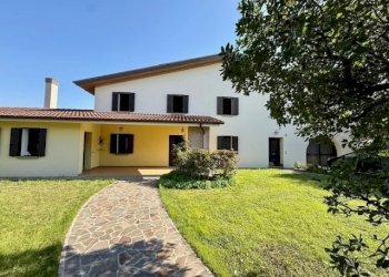 Semi-detached Villa San Fior - photo 16