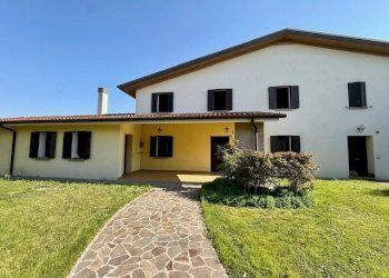 Semi-detached Villa San Fior - photo 17